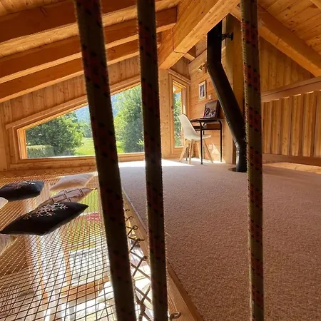 Semi Detached Chalet For 8 With Balcony & Garden Chamonix Buitenkant foto