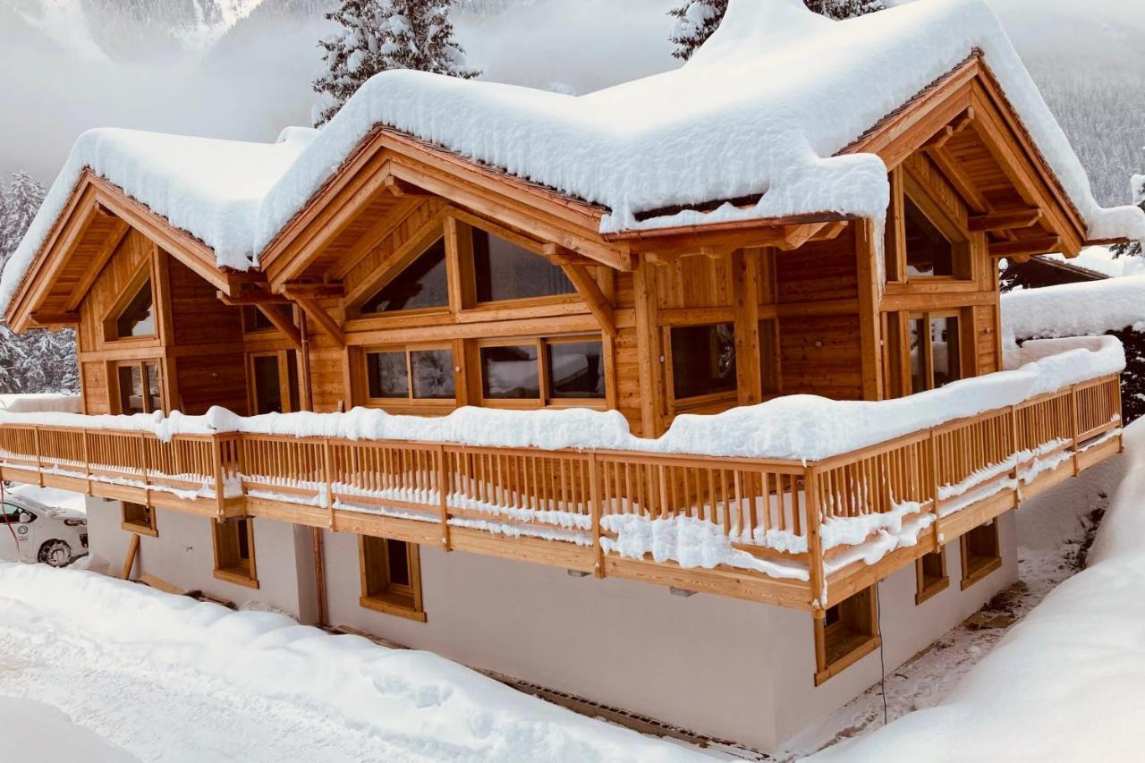 Chalet Semi Detached For 8 With Balcony & Garden *