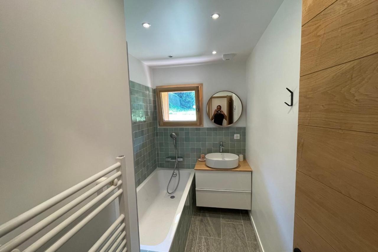 Semi Detached For 8 With Balcony & Garden